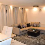 아파트 Gracehomes - 6 With Parking - Up To 10 Guests - Large Group & Family Welcome Jettingen (Boblingen)