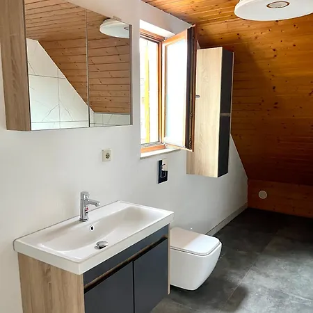 Ghomet - 6 With Parking - Up To 10 Guests - Monteur, Handwerker & Large Family Welcome