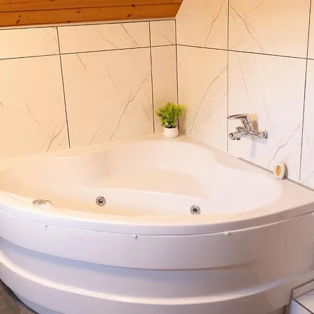 Ghomet - 6 With Parking - Up To 10 Guests - Monteur, Handwerker & Large Family Welcome *