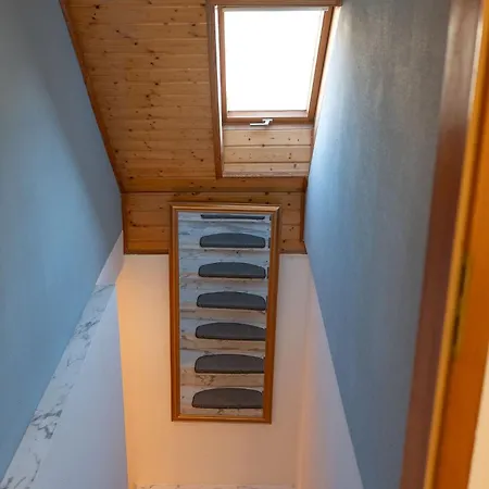 Ghomet - 6 With Parking - Up To 10 Guests - Monteur, Handwerker & Large Family Welcome Apartment Jettingen (Boblingen)